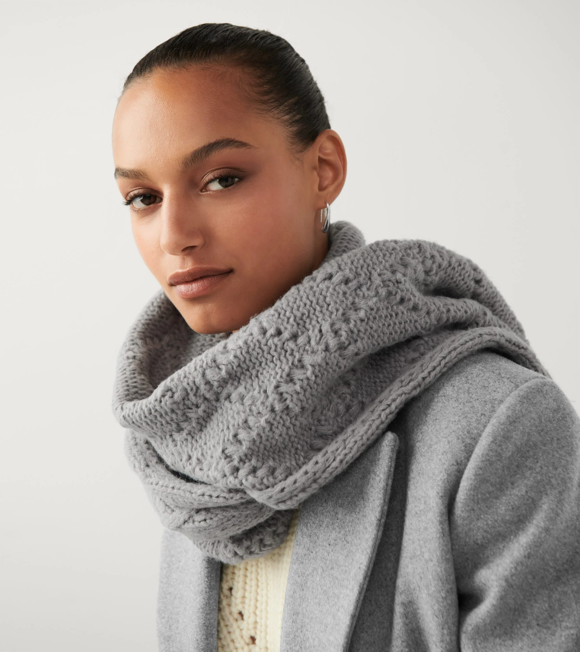 Diamond Cable Scarf - Image 4