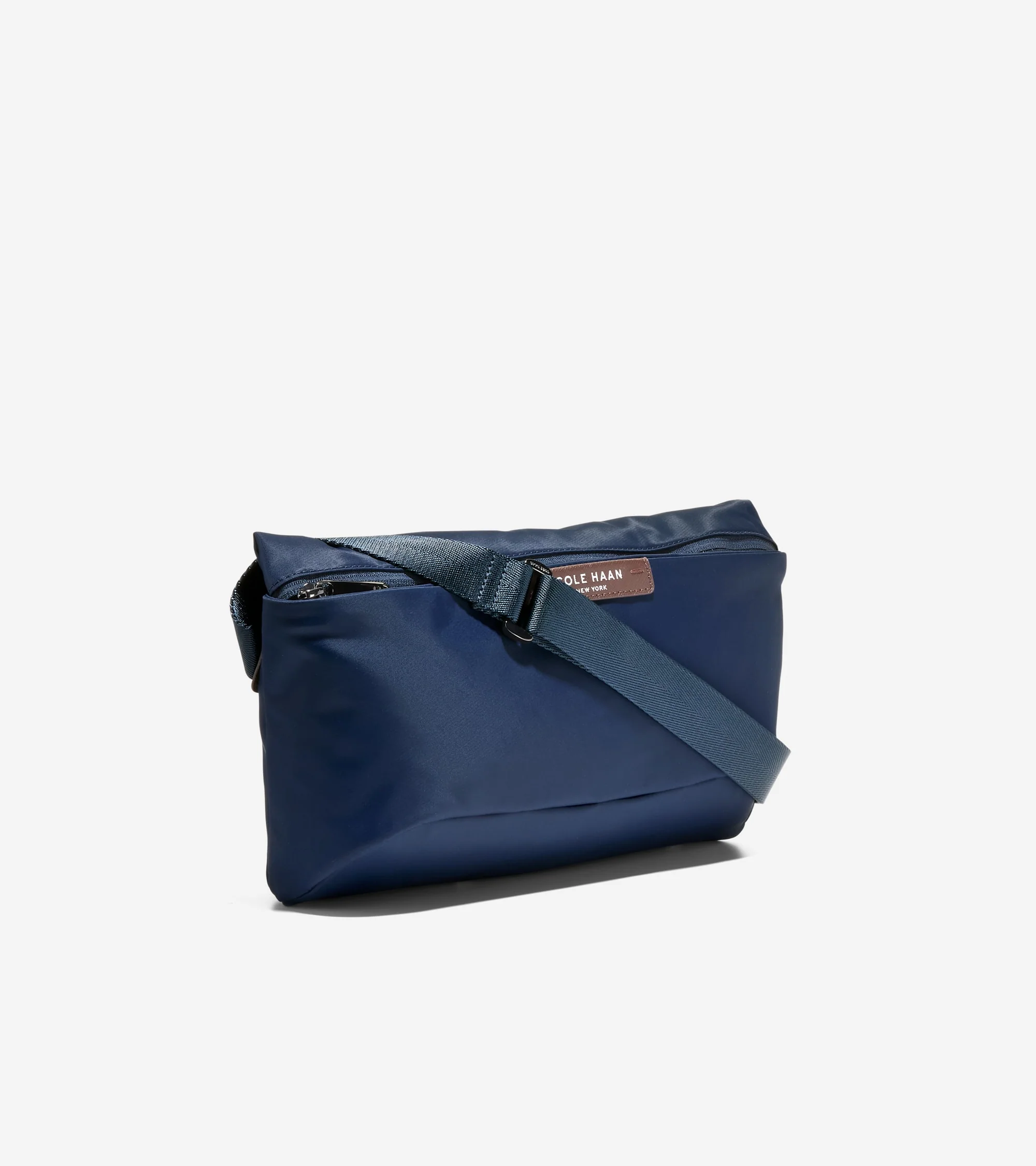 Men's Carson Sling Bag - Image 2