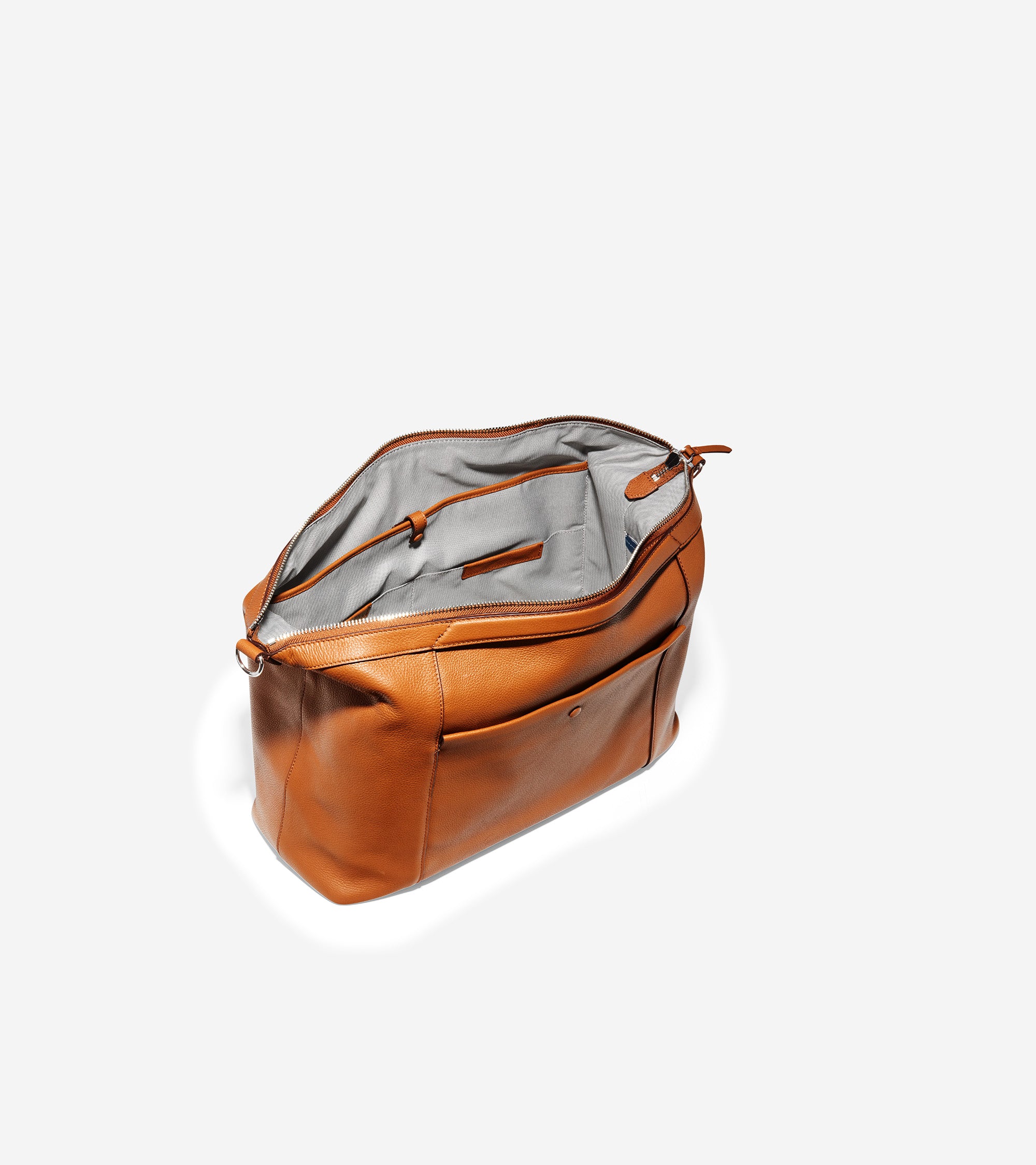 Grand Ambition Leather Weekender Duffle - Image 4