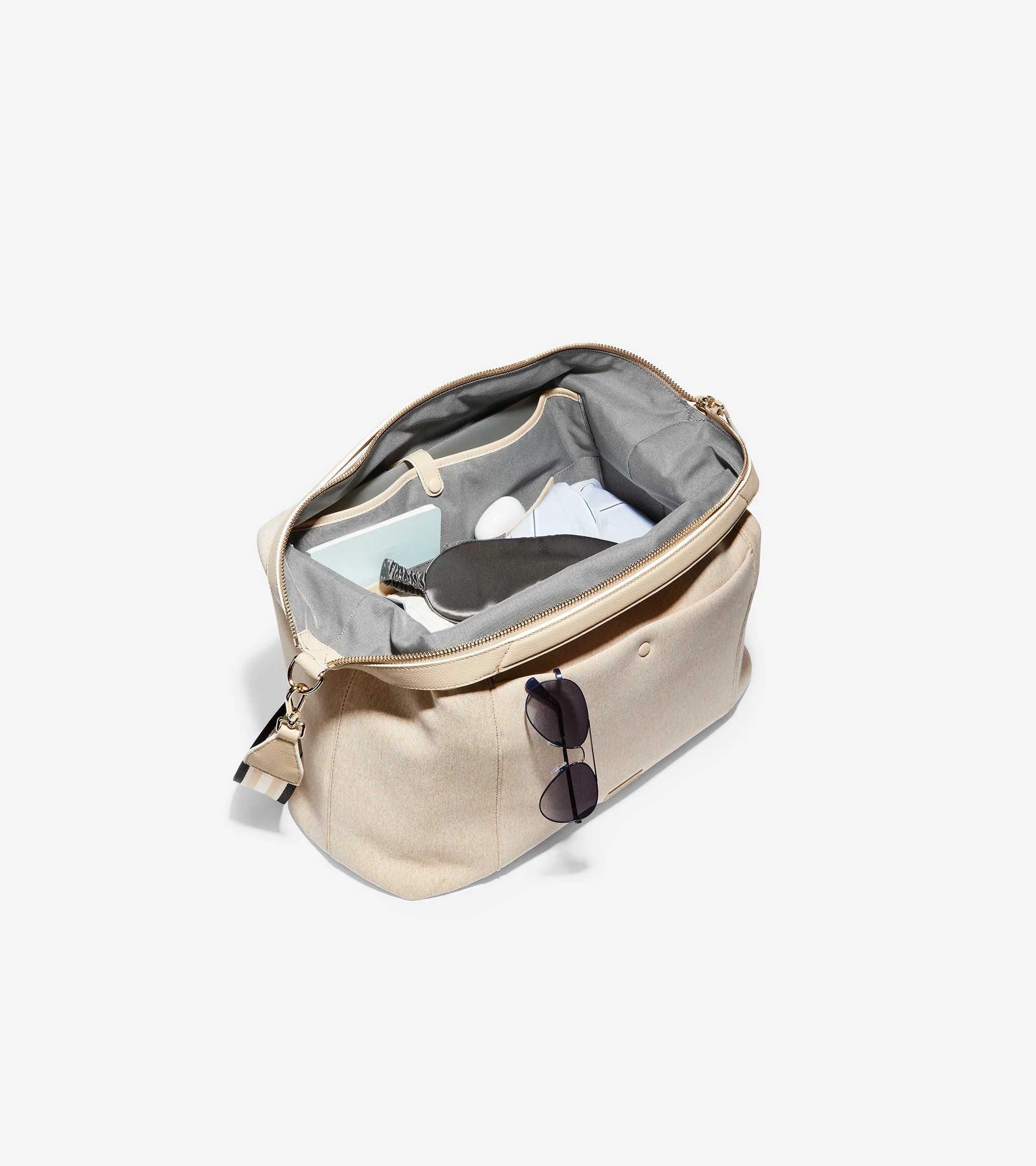 Grand Ambition Weekender Duffle Bag - Image 4