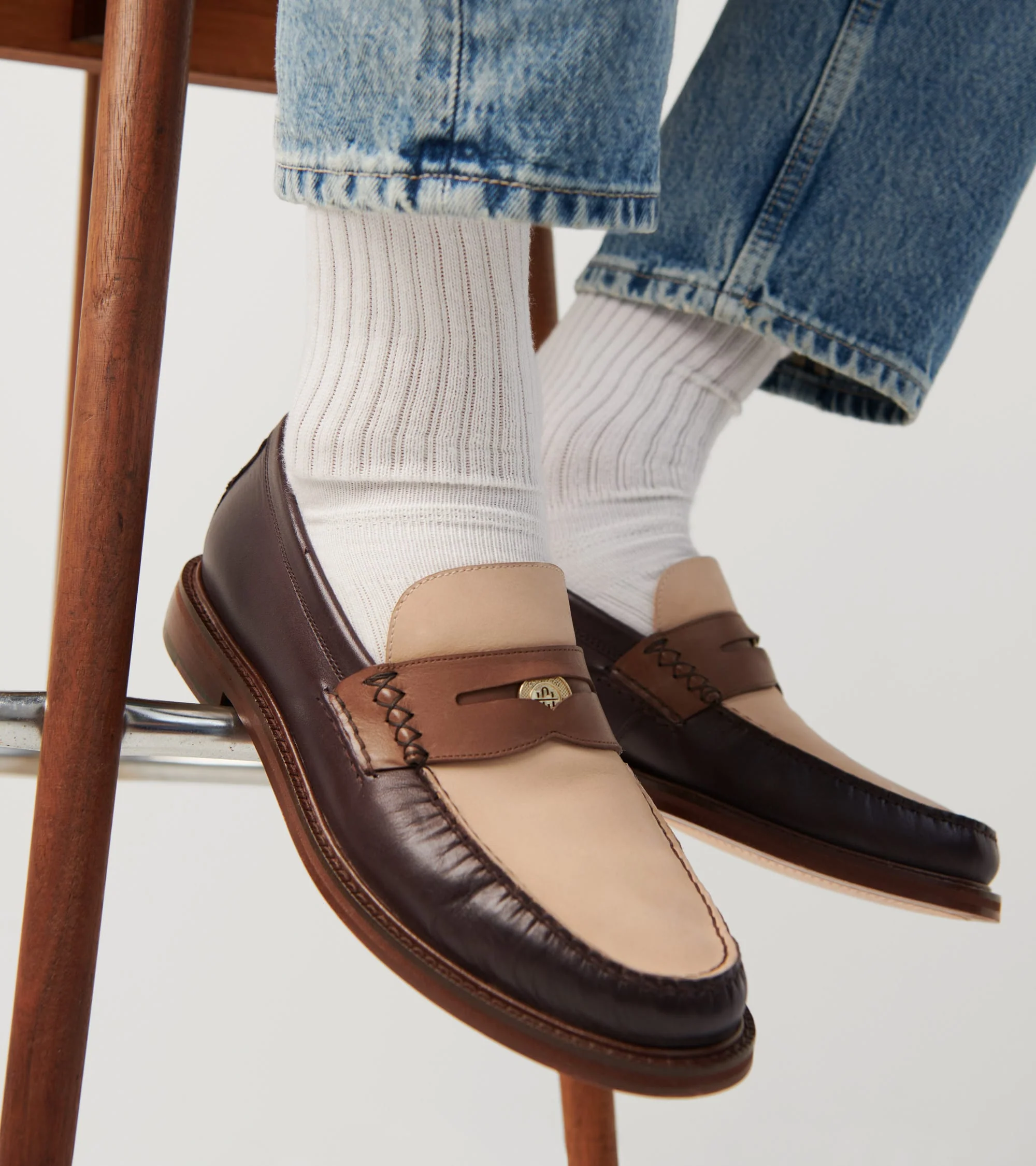 Men's American Classics Pinch Penny Loafer - Image 11