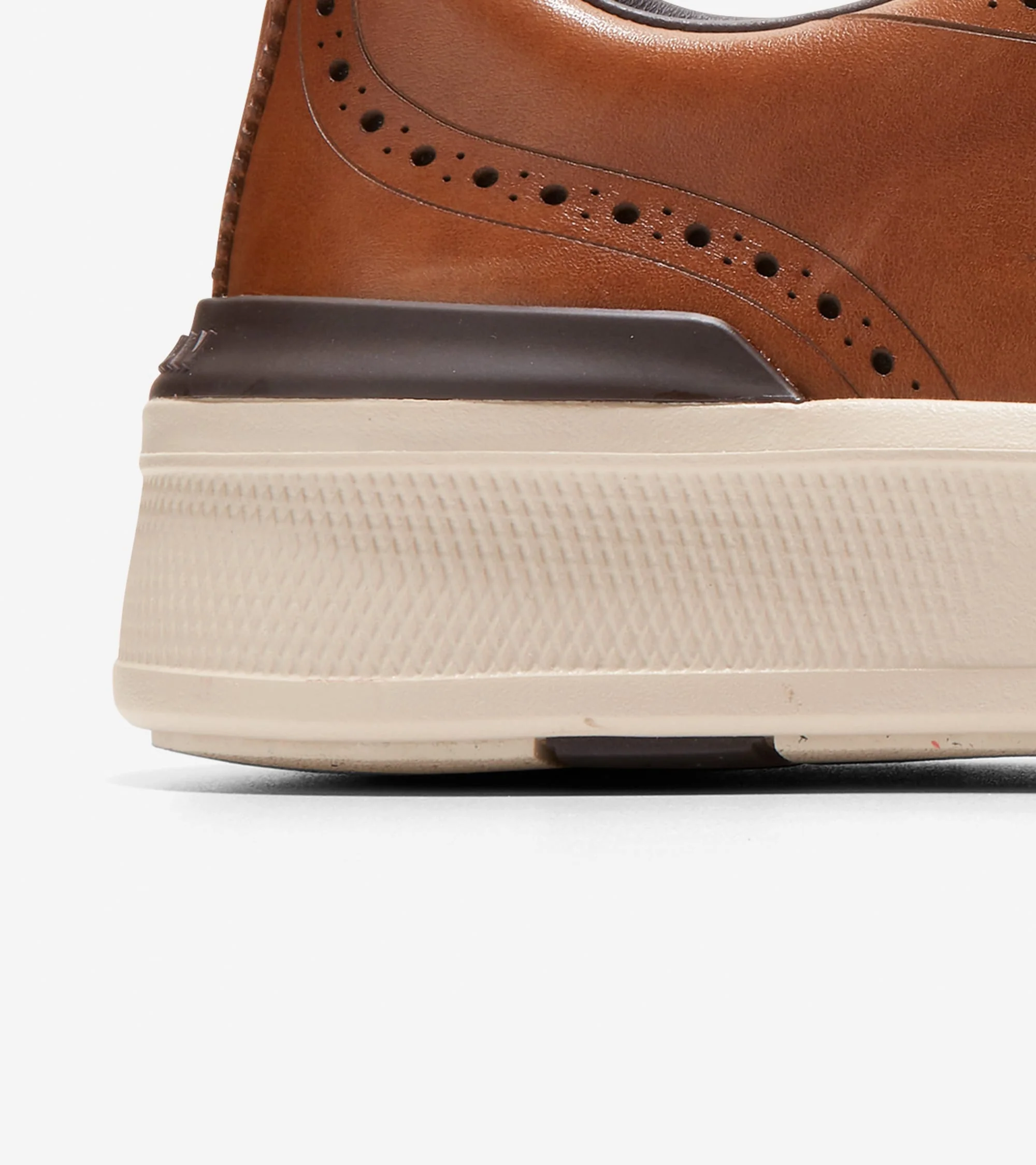 Men's GrandPrø Crew Wingtip Sneaker - Image 10