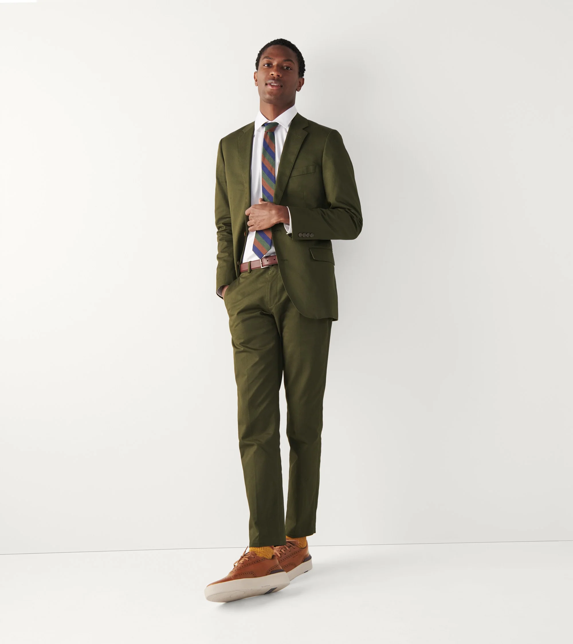 Men's GrandPrø Crew Wingtip Sneaker - Image 2