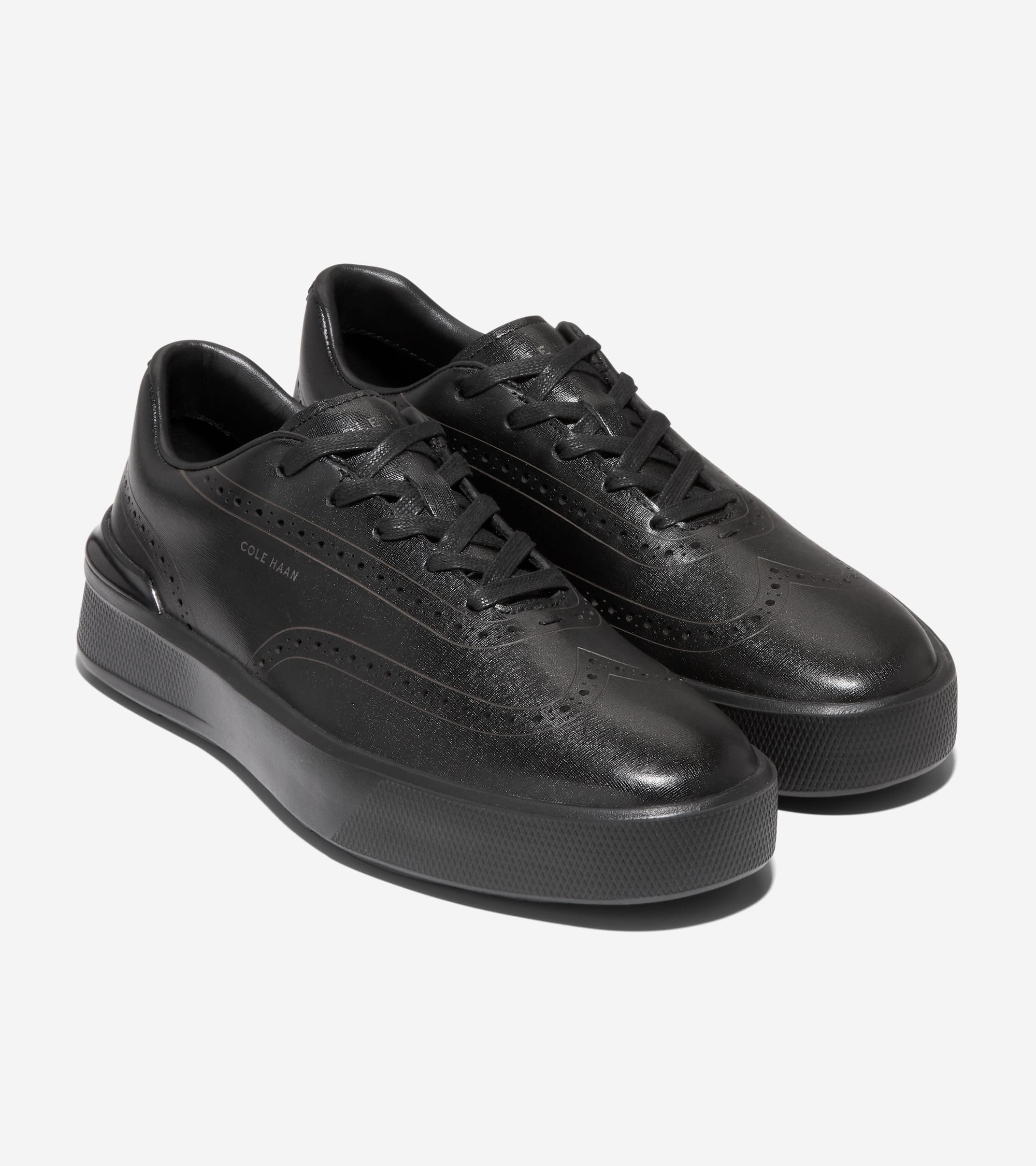 Men's GrandPrø Crew Wingtip Sneakers - Image 11