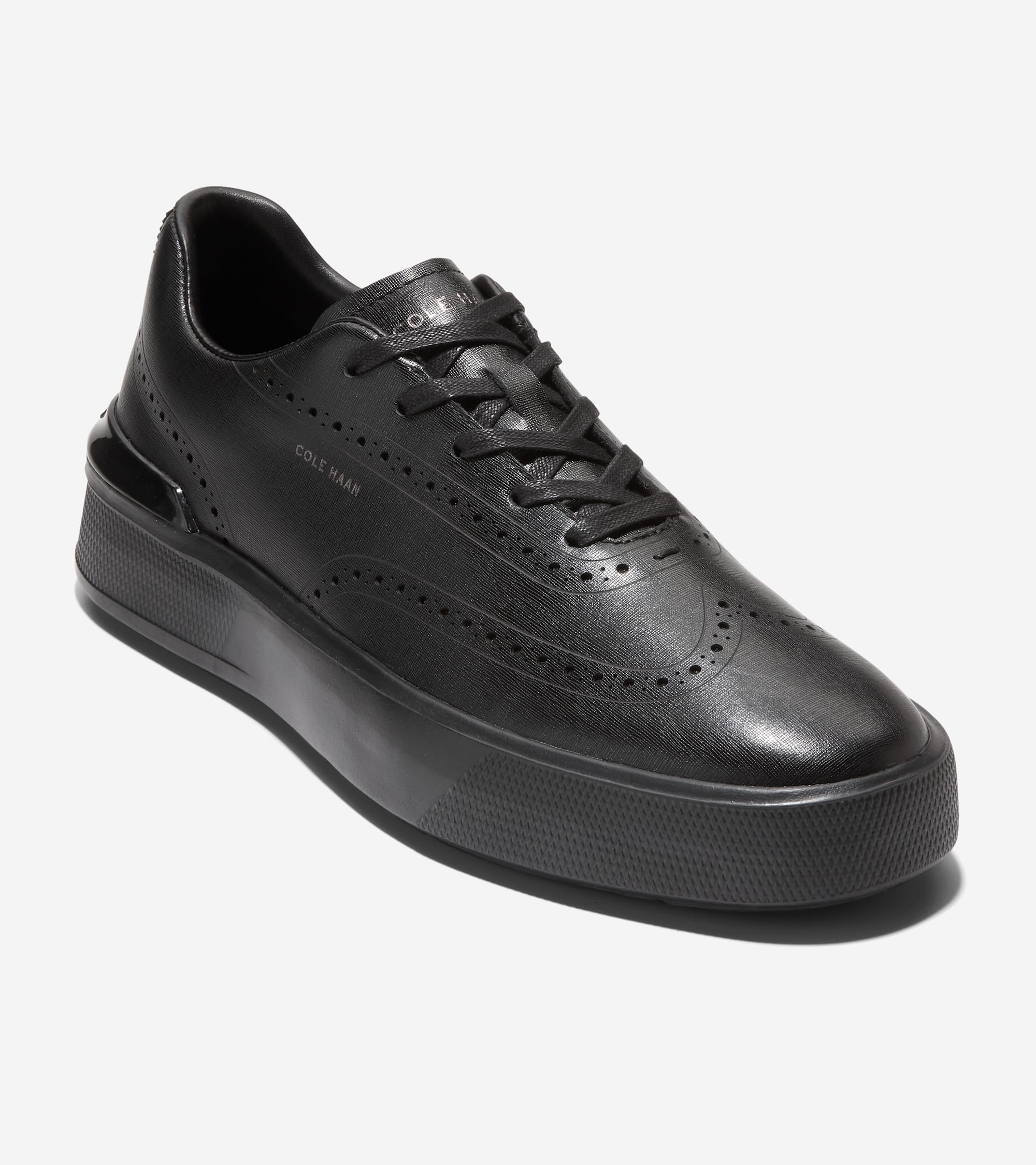 Men's GrandPrø Crew Wingtip Sneakers - Image 4