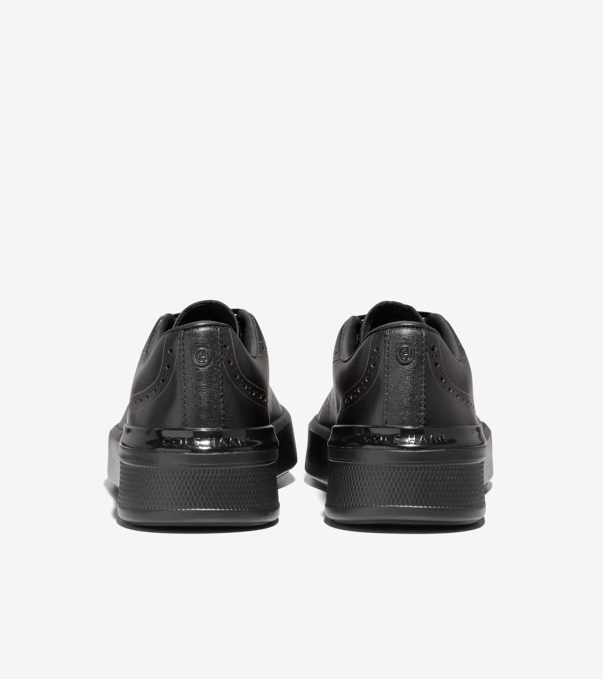 Men's GrandPrø Crew Wingtip Sneakers - Image 9