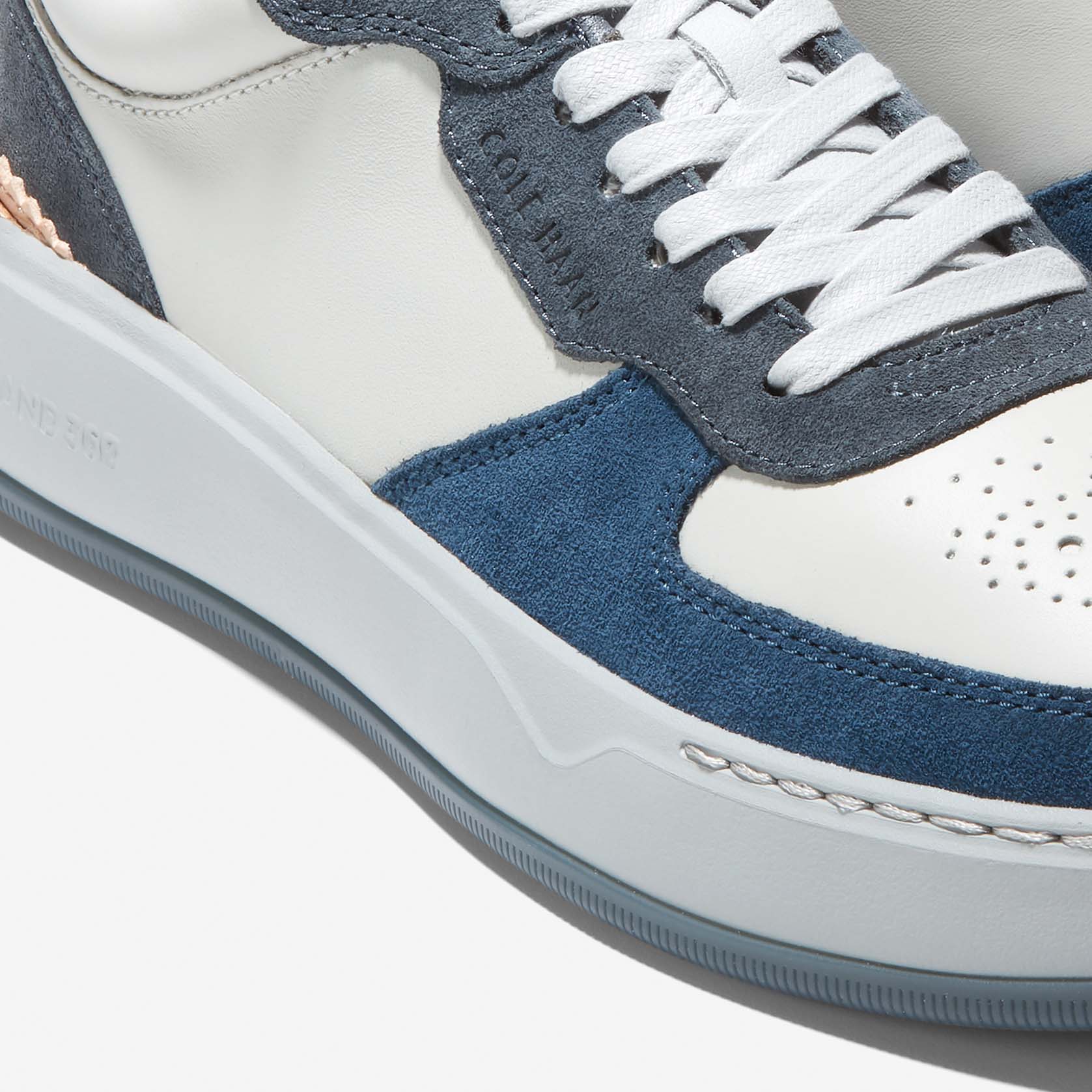 Men's GrandPrø Crossover Sneaker - Image 7