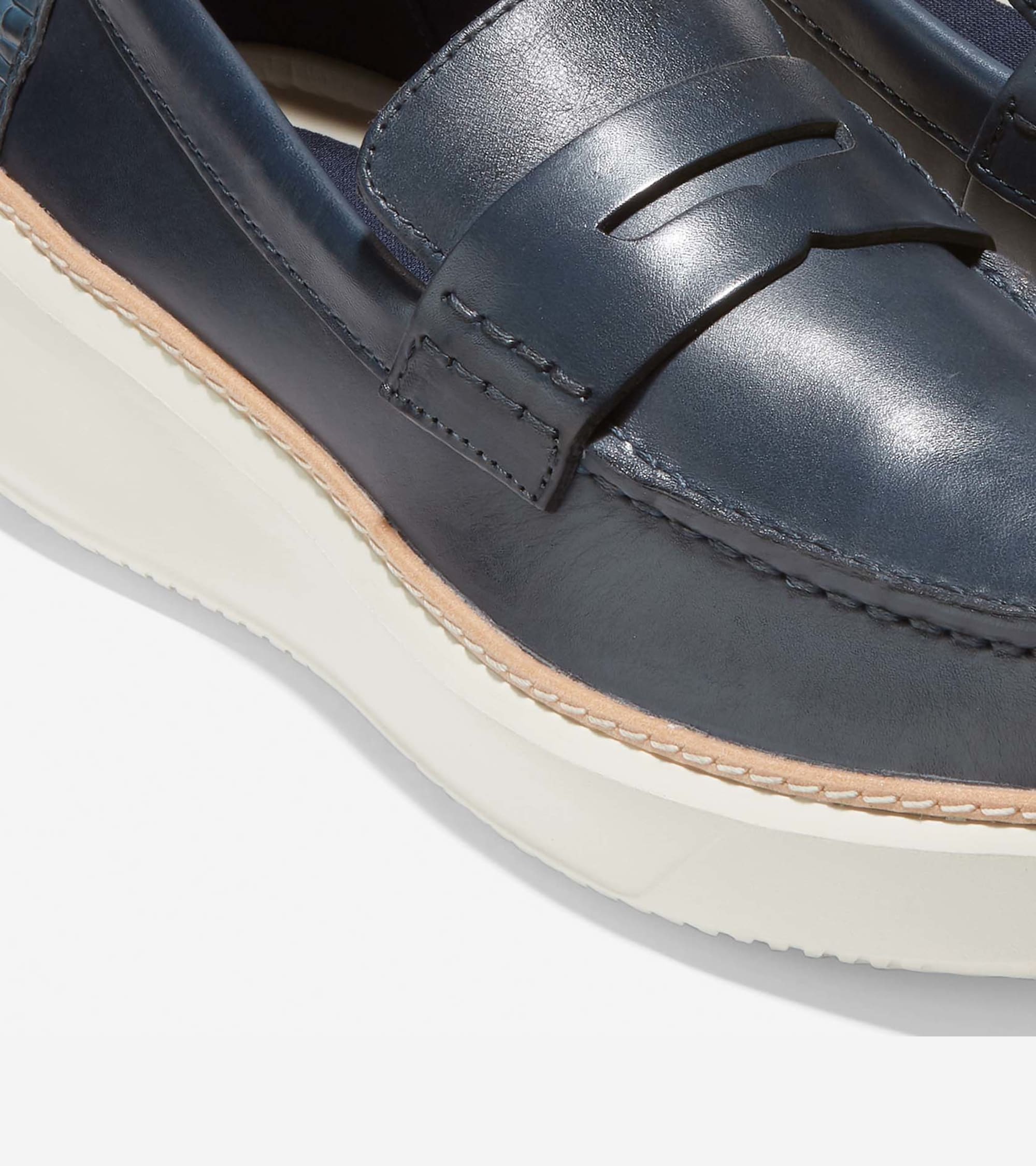 Men's GrandPrø Topspin Penny Loafer - Image 9