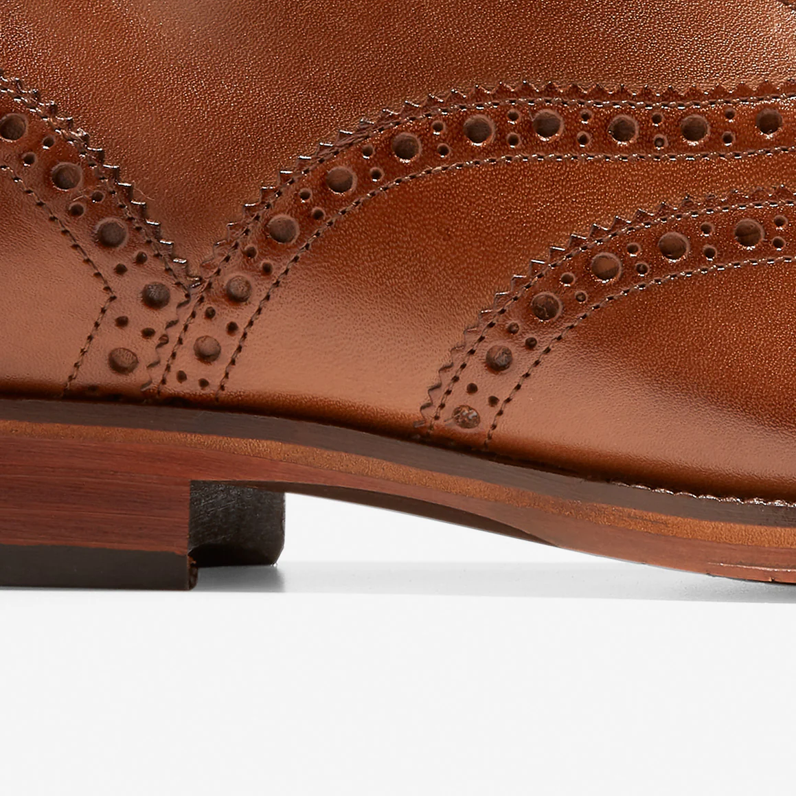 Men's Modern Classics Wingtip Oxford - Image 8