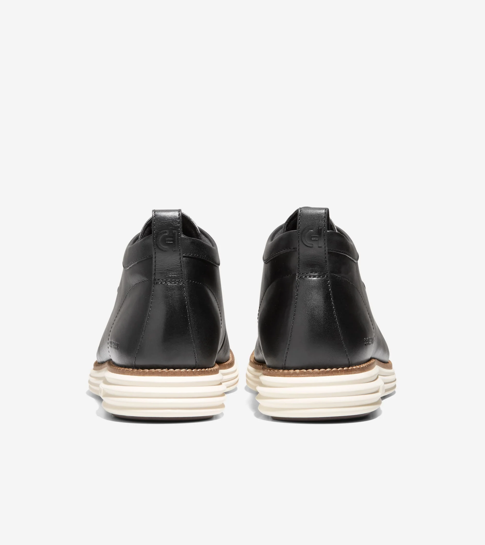 Men's ØriginalGrand Moc Toe Chukka Boot - Image 3