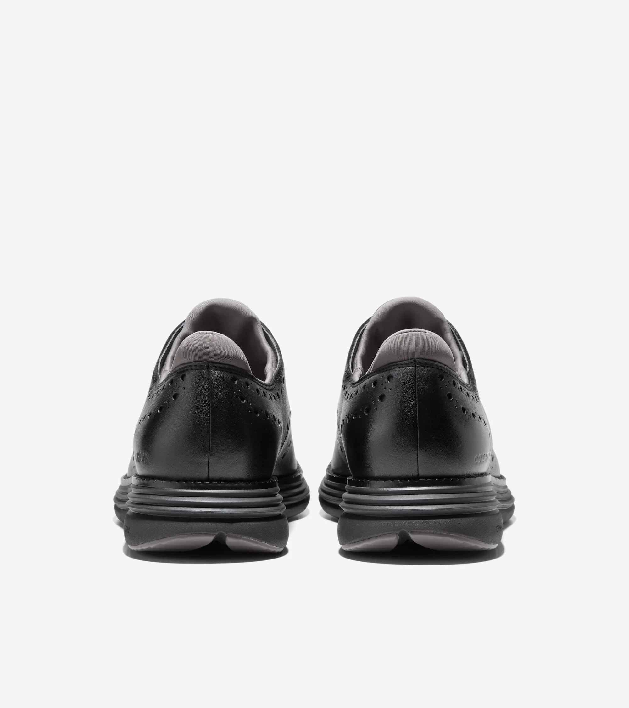 Men's ØriginalGrand Ultra Waterproof Wingtip Oxfords - Image 5