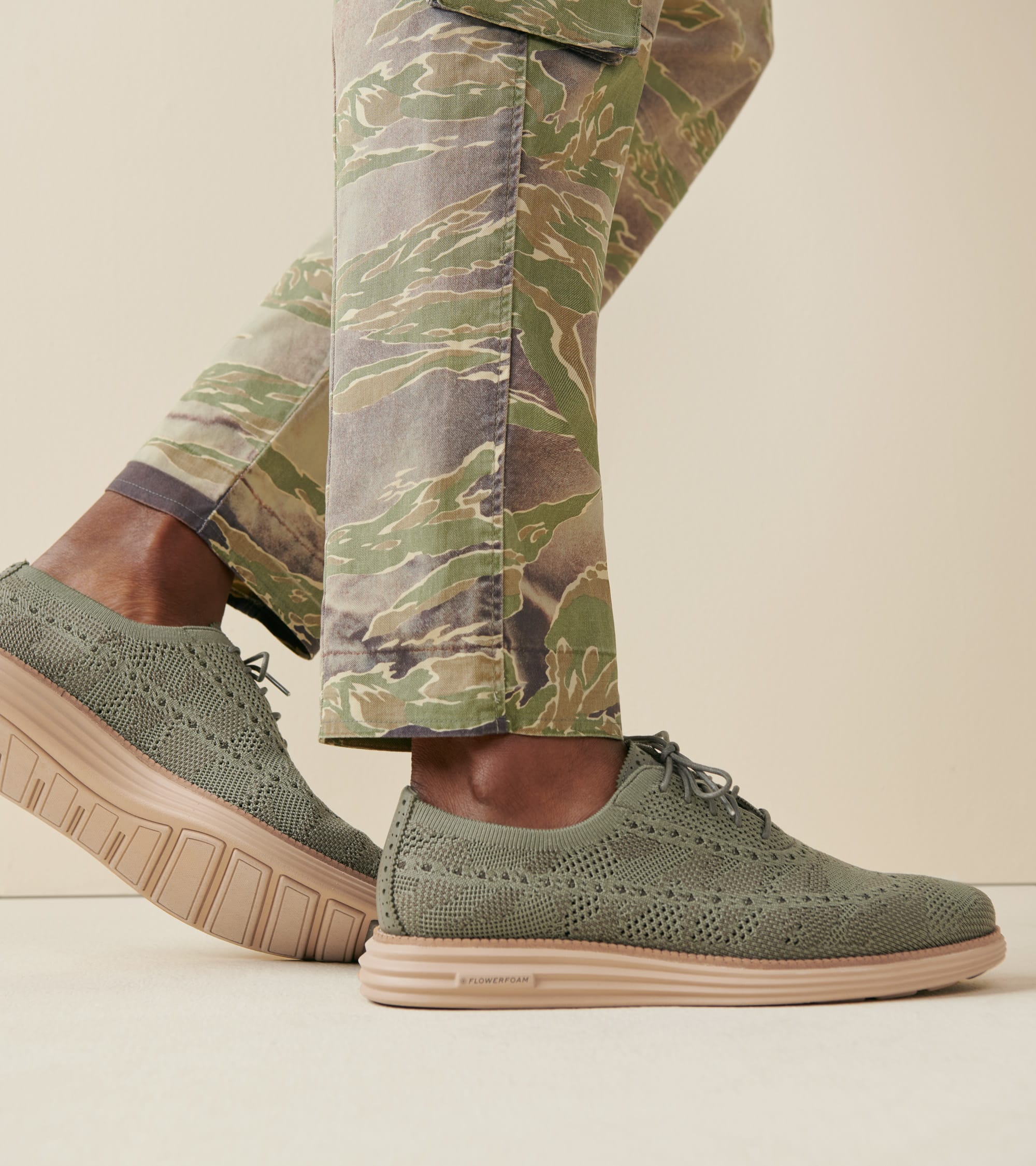 Men's ØriginalGrand Remastered Wingtip Oxford - Image 8