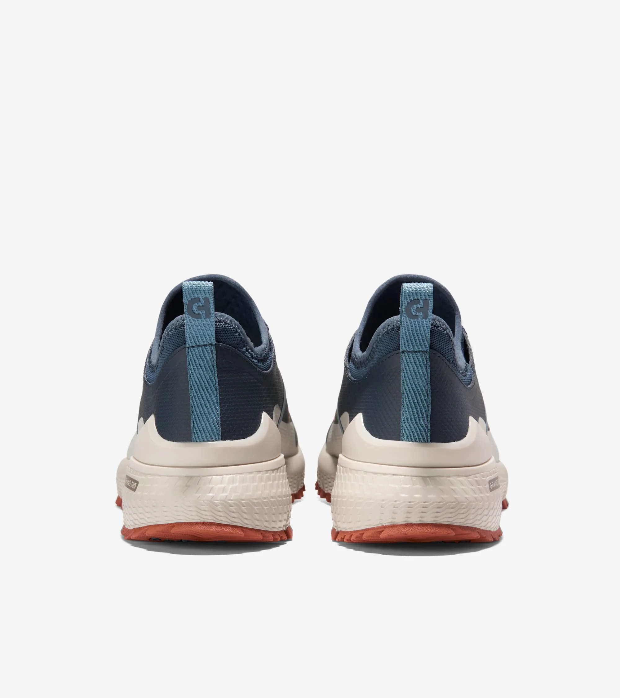 Men's ZERØGRAND Overtake Water-Resistant Golf Shoes - Image 3