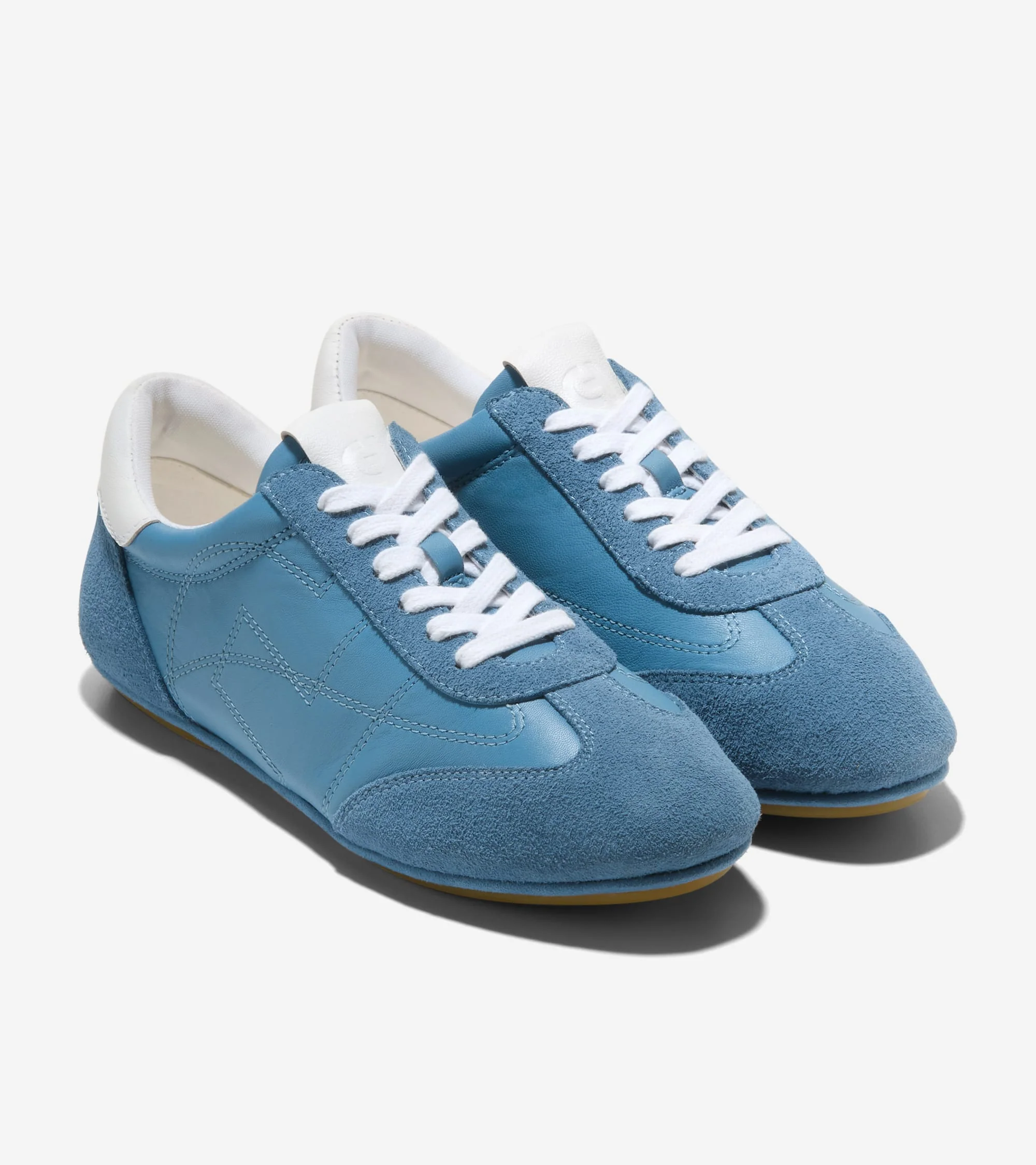 Women's GrandPrø Ardsley Travel Sneakers - Image 5