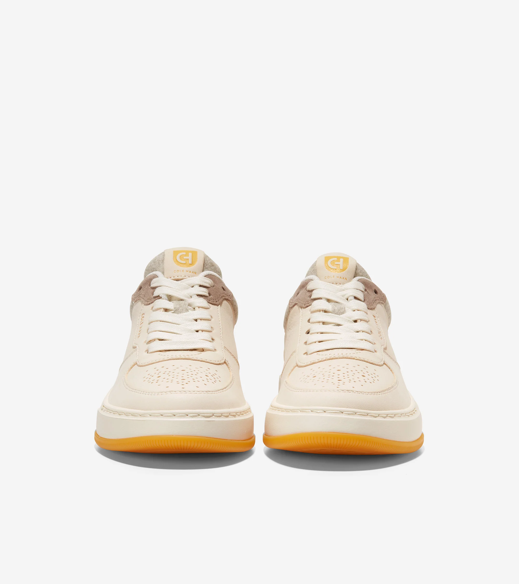 Women's GrandPrø Crossover Sneaker - Image 2