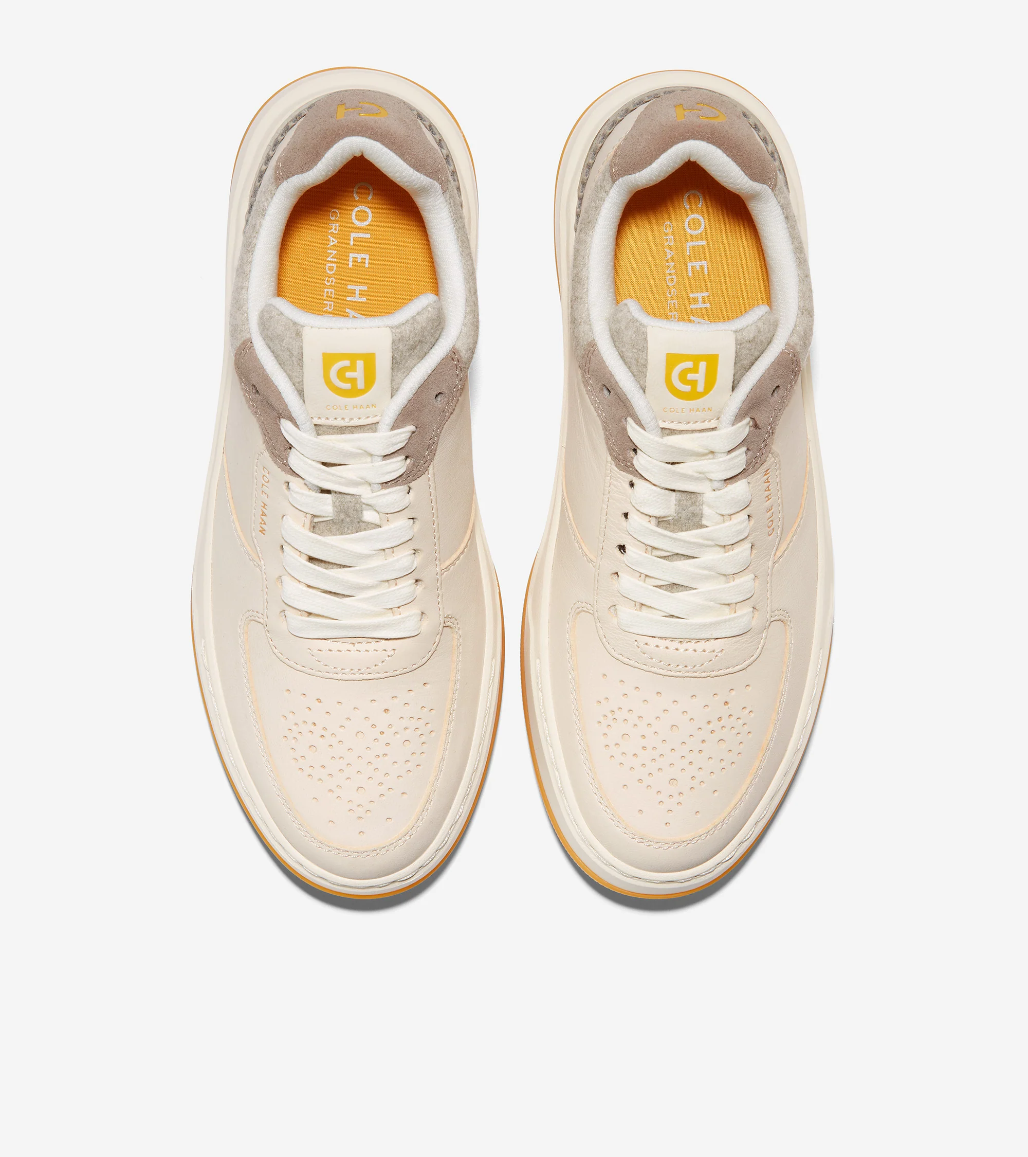 Women's GrandPrø Crossover Sneaker - Image 4
