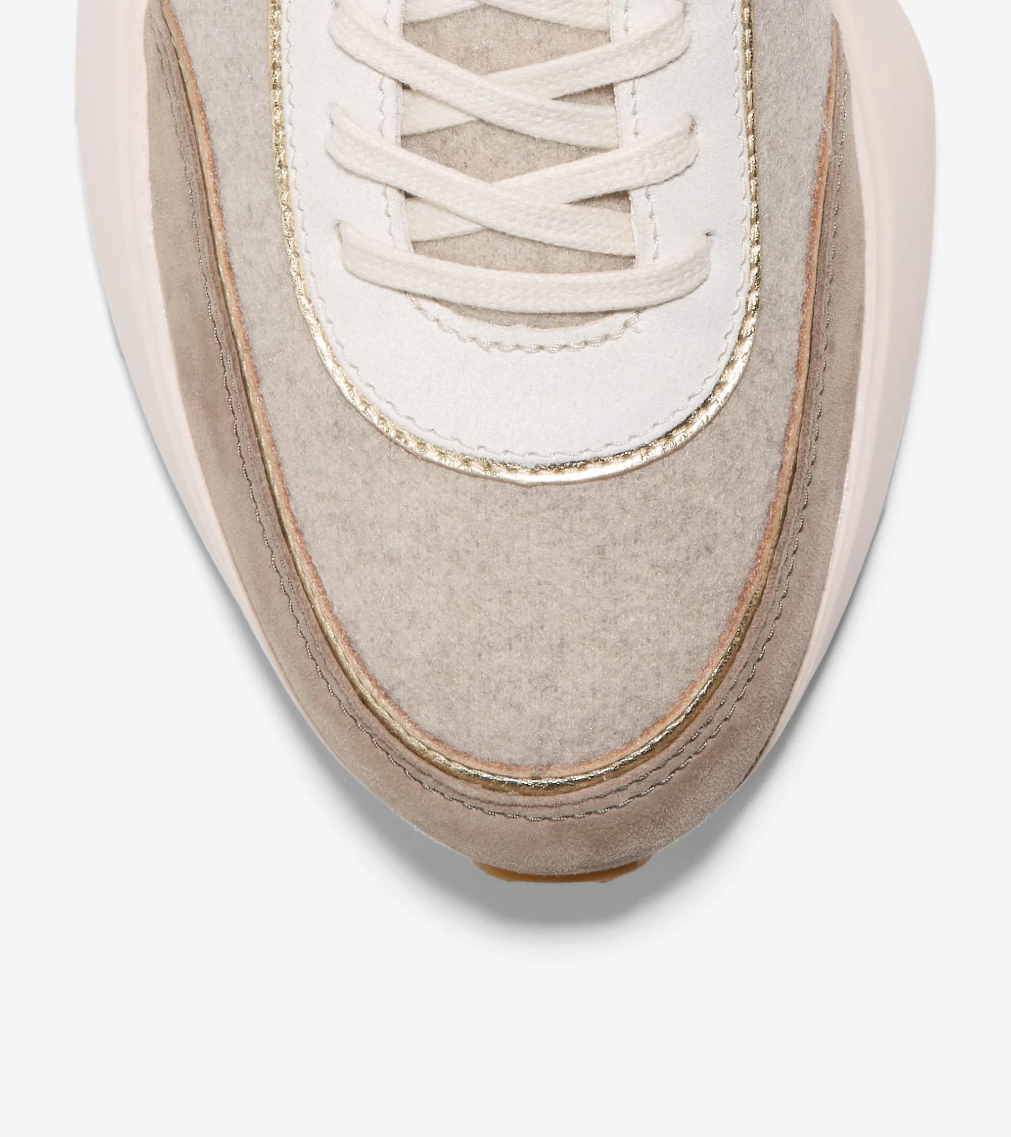 Women's GrandPrø Wellesley Runner Sneakers - Image 4