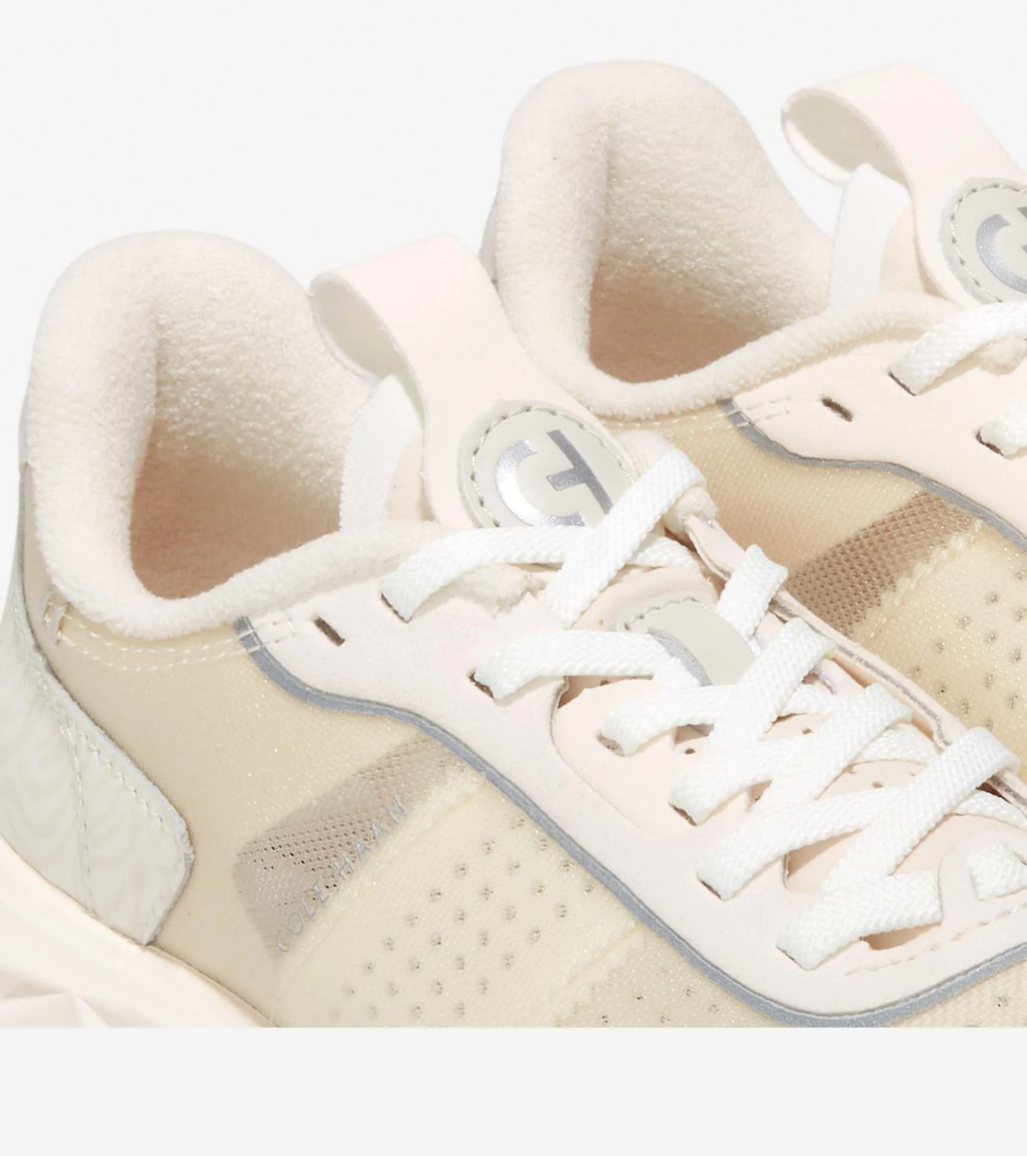 Women's ZERØGRAND Outpace 3 Running Shoe - Image 9