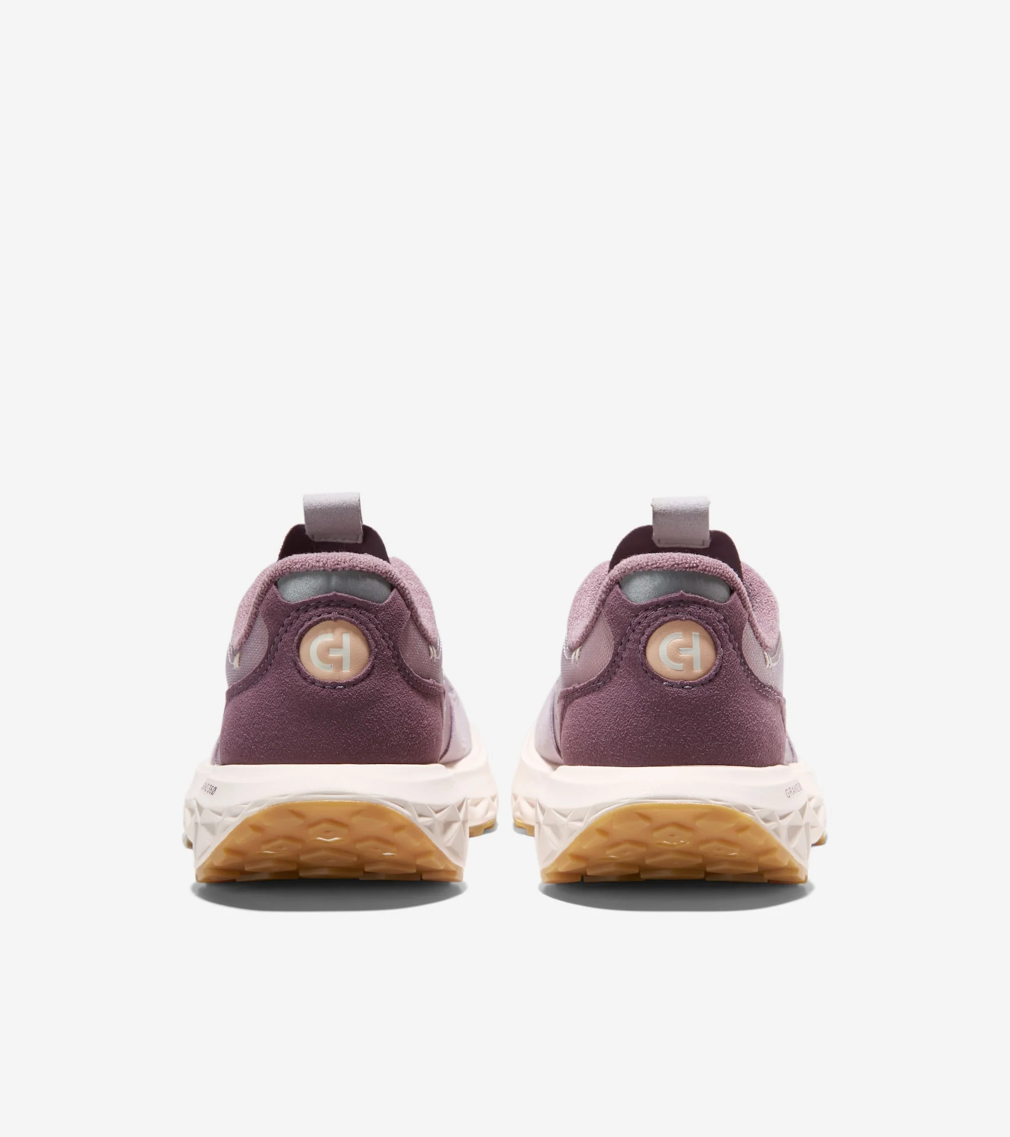 Women's ZERØGRAND Outpace 3 Running Shoe - Image 3