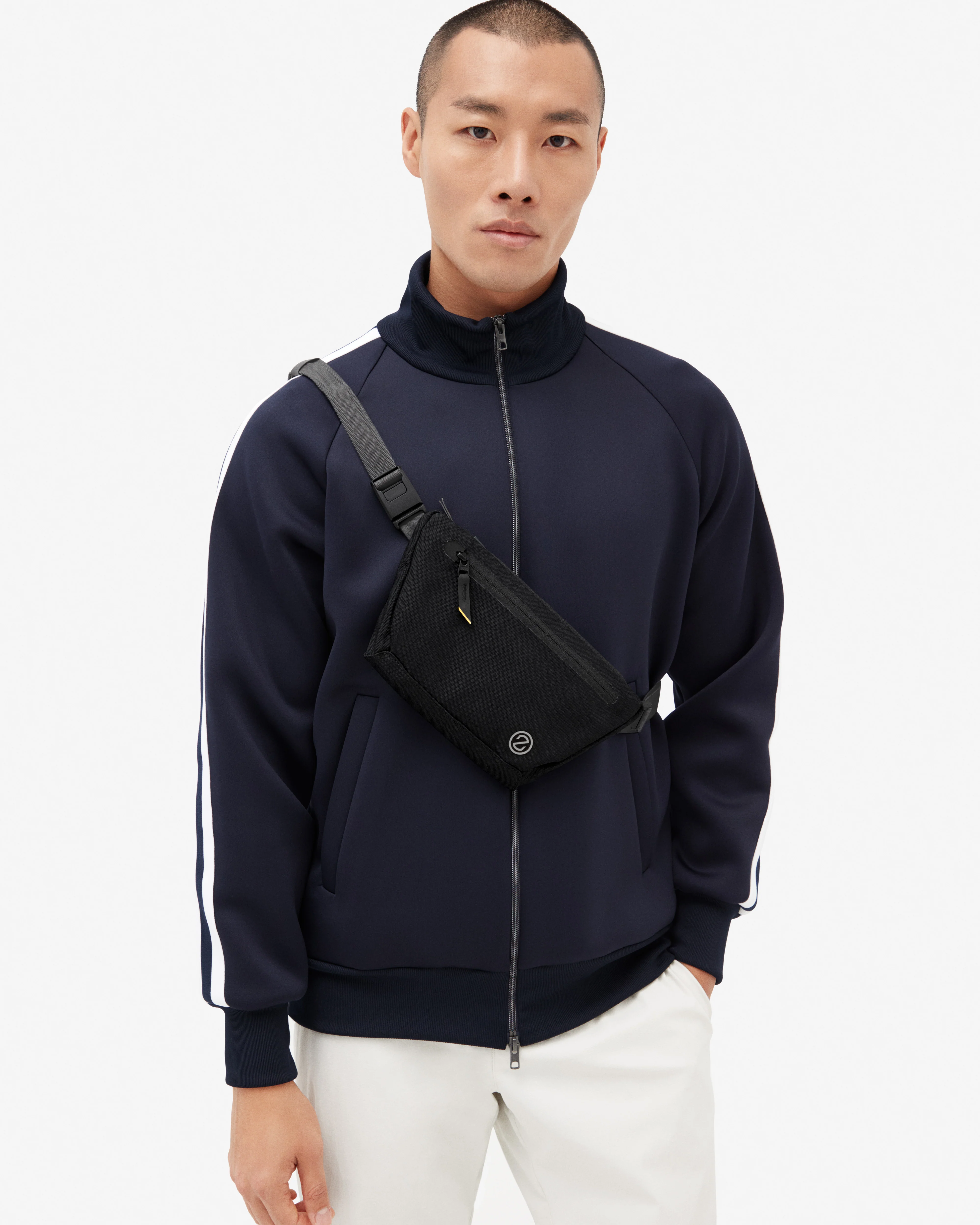 ZERØGRAND Crossbody - Image 3