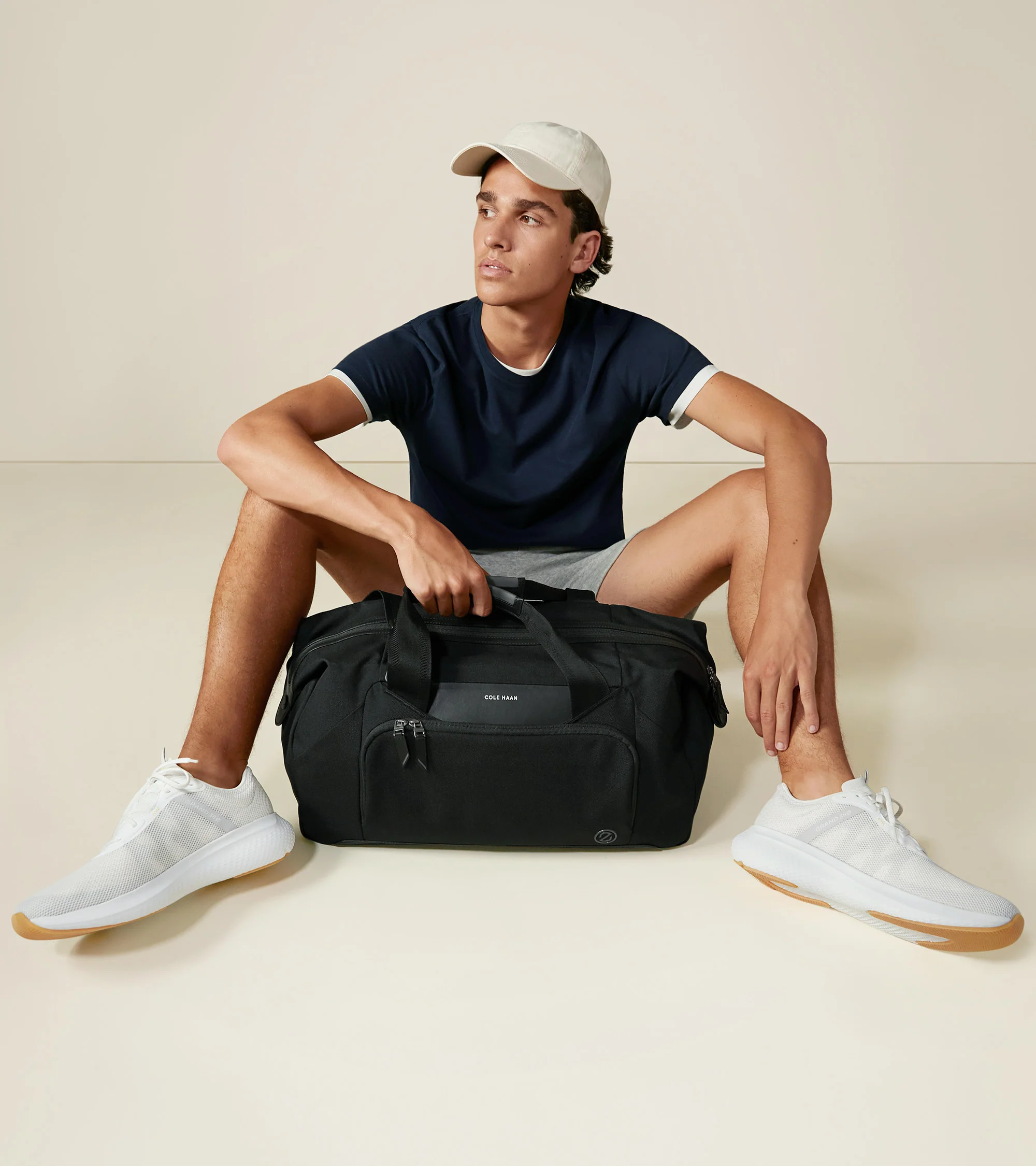 ZERØGRAND Duffle Bag - Image 2