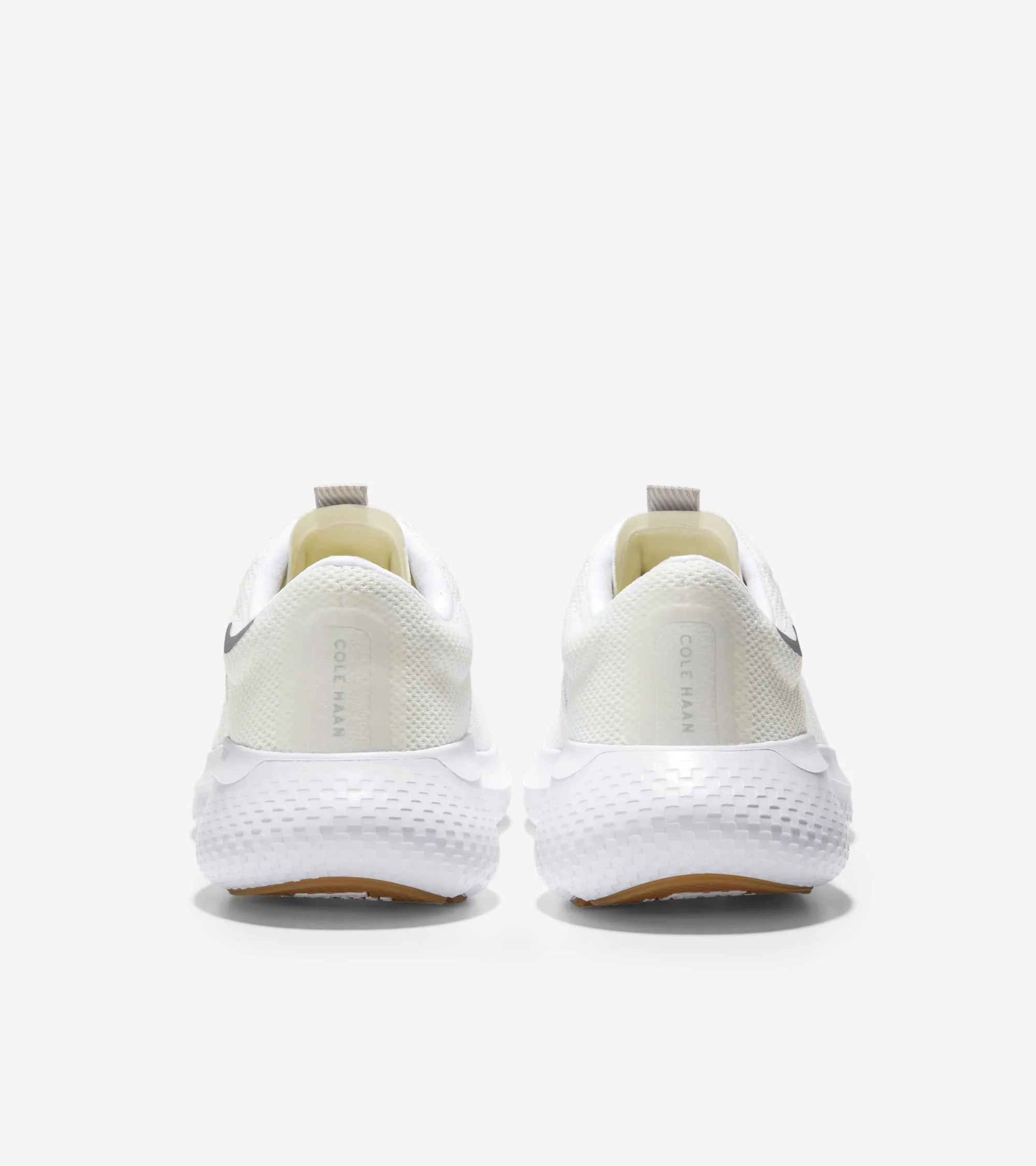 Women's ZERØGRAND Outpace 2 Running Shoe - Image 3