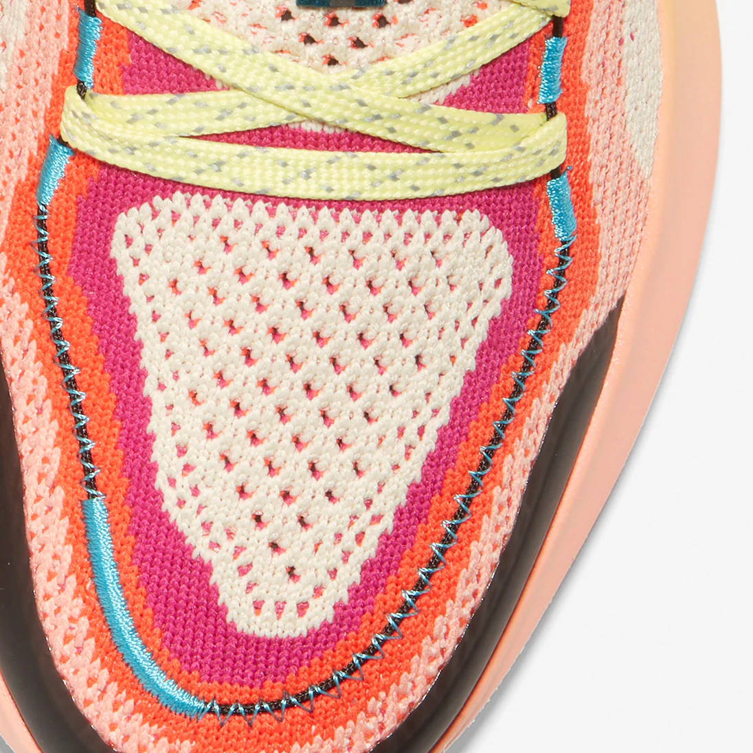 ZERØGRAND Outpace 2 Running Shoe - Image 9