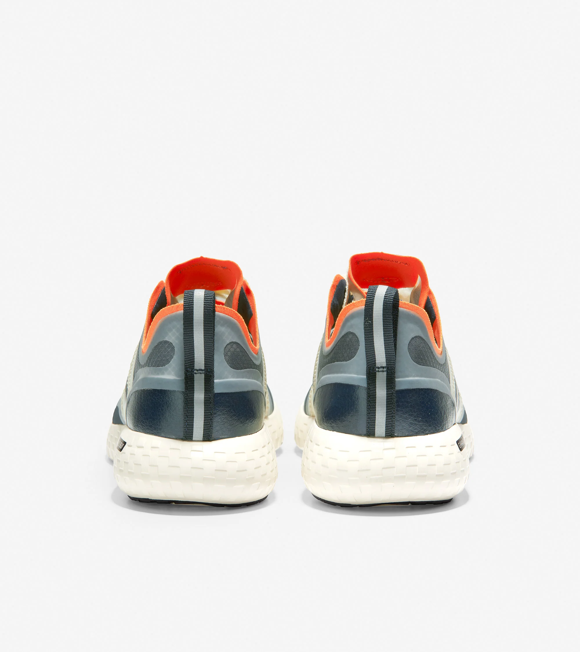 ZERØGRAND Outpace Running Shoe - Image 3
