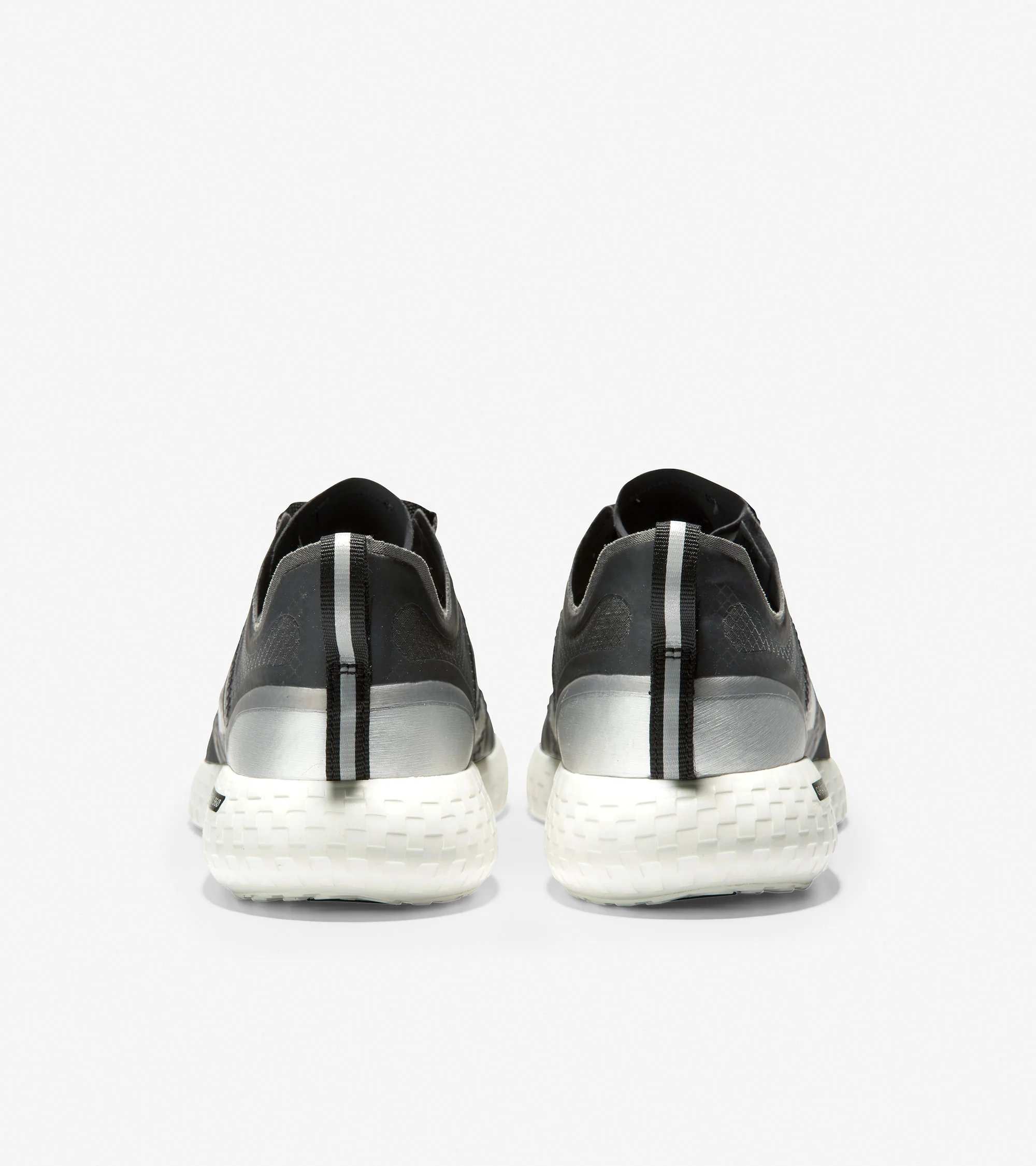ZERØGRAND Outpace Running Shoe - Image 3