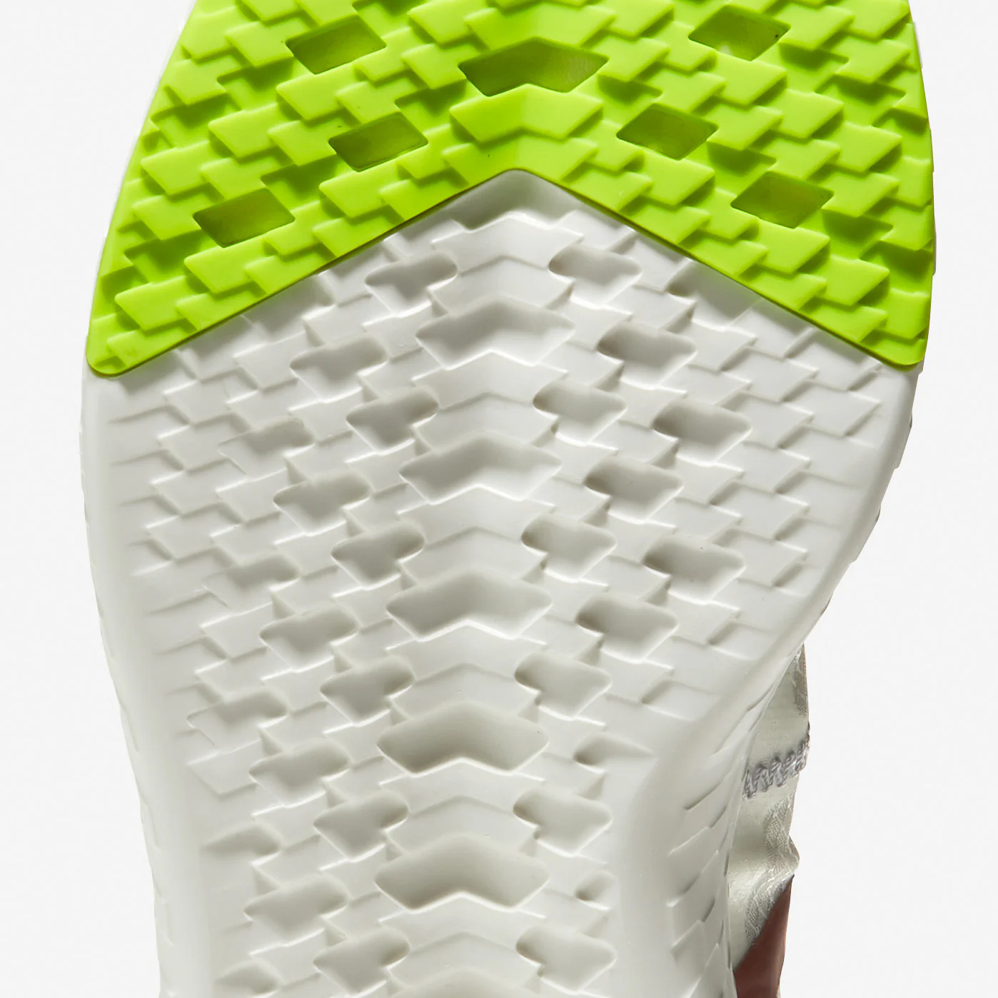 ZERØGRAND Outpace Running Shoe - Image 7