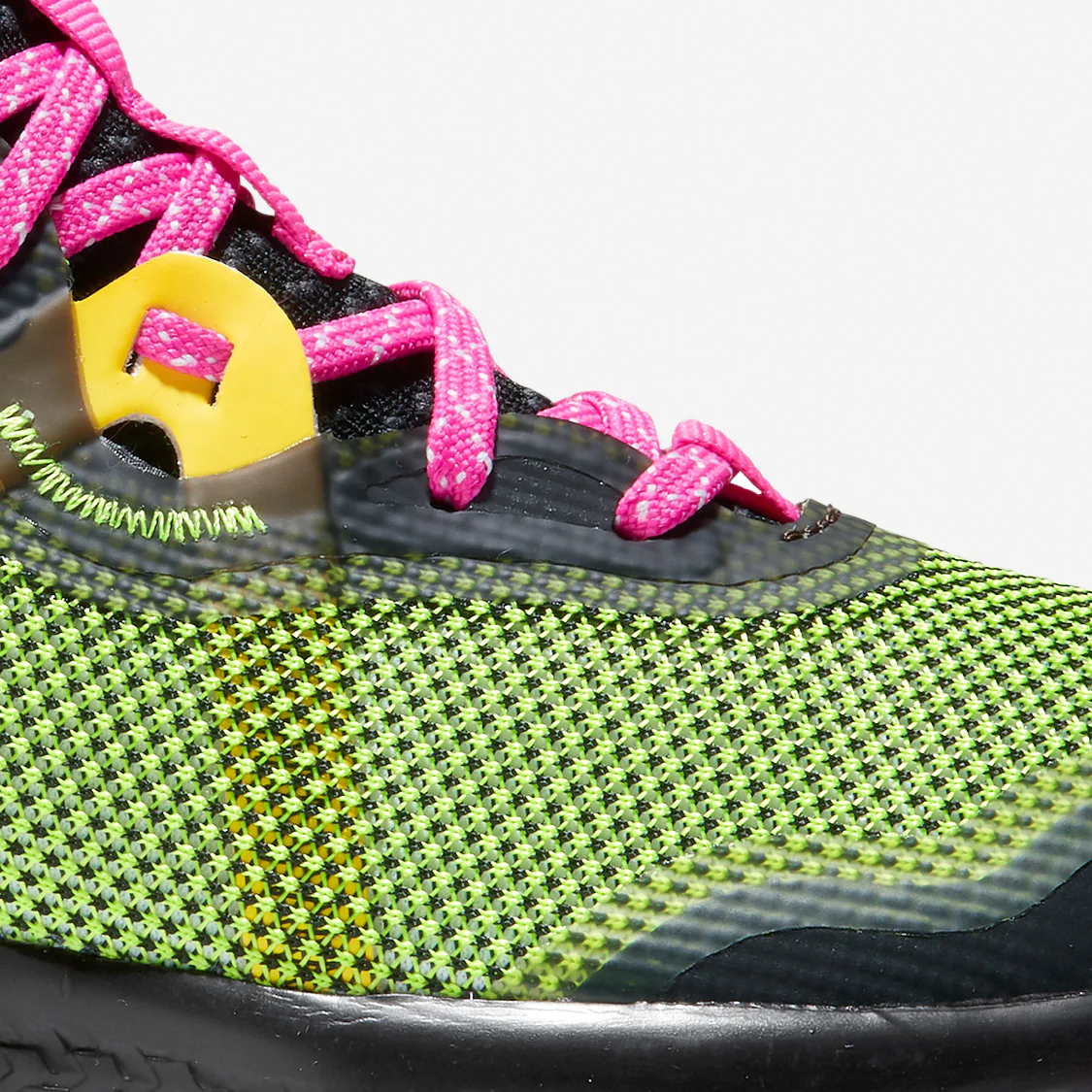 ZERØGRAND Overtake Running Shoe - Image 9