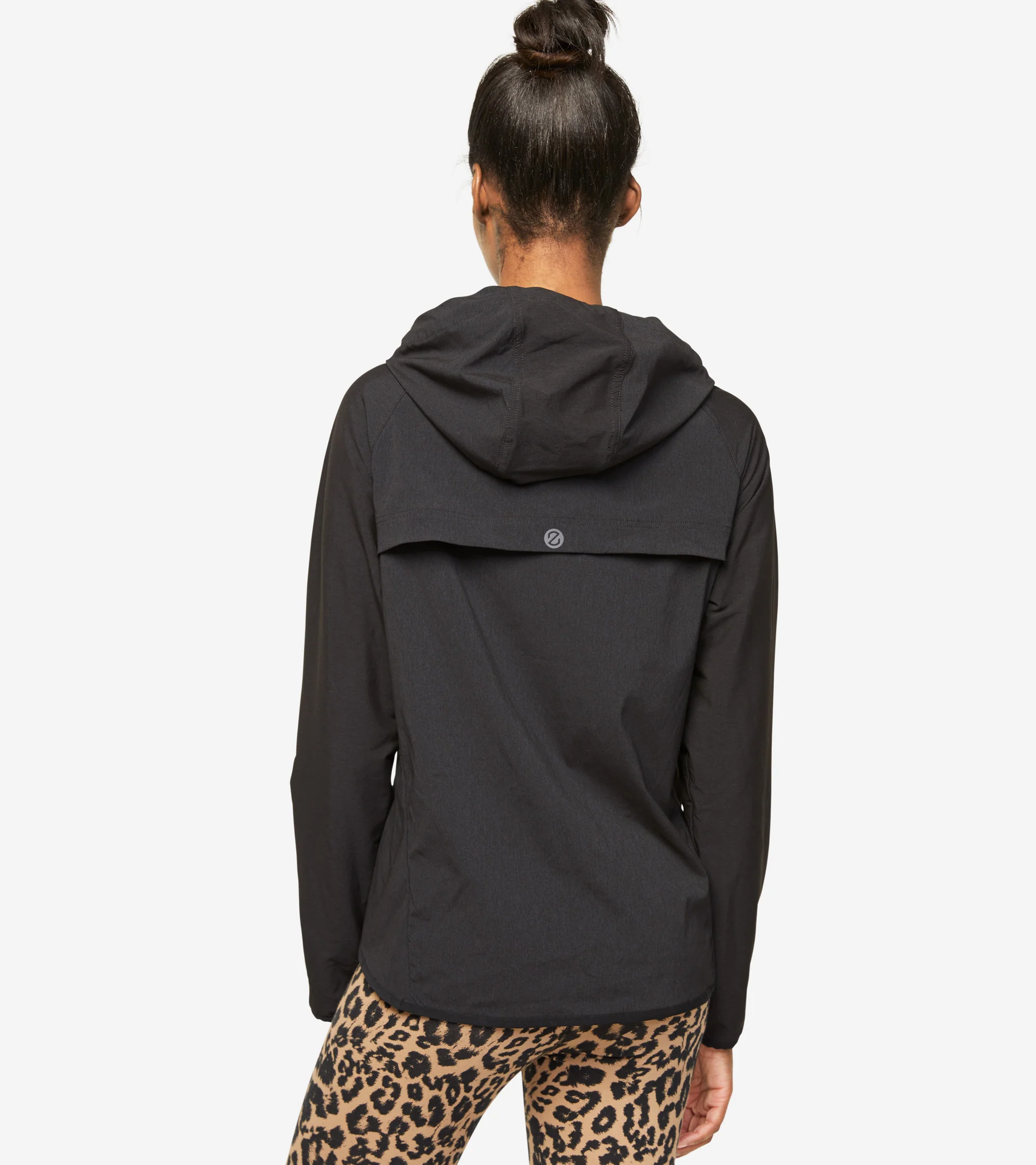 ZERØGRAND Packable Running Jacket - Image 3