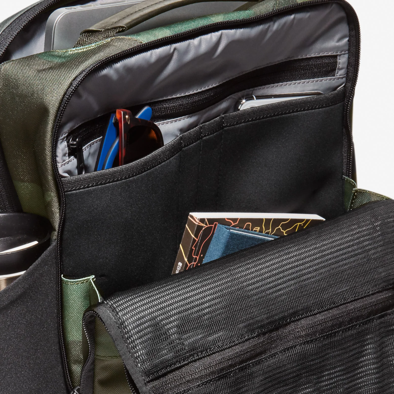 ZERØGRAND Slim Convertible Backpack - Image 6